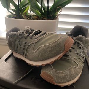 New balance sneakers